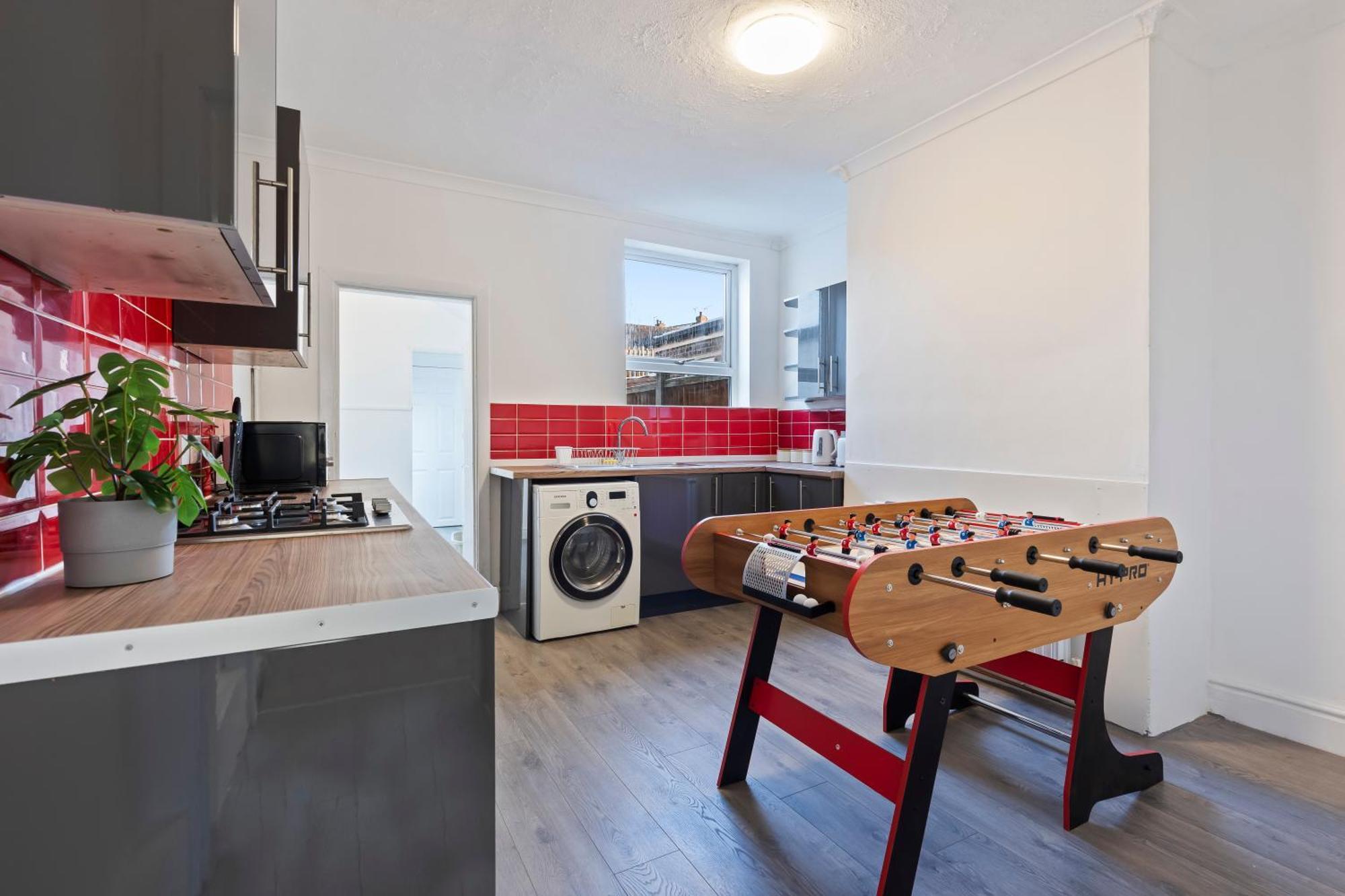Little John Of Robin Hood'S Place II Ps5 II Foosball Table Nottingham Bagian luar foto